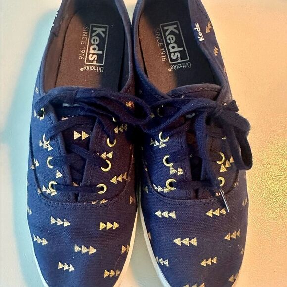 Keds navy lace up sneakers with gold print. - Picture 3 of 7